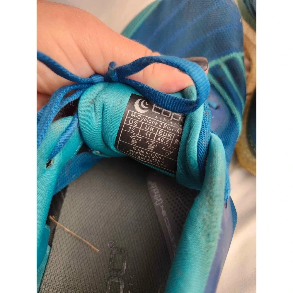 Topo athletic cyclone